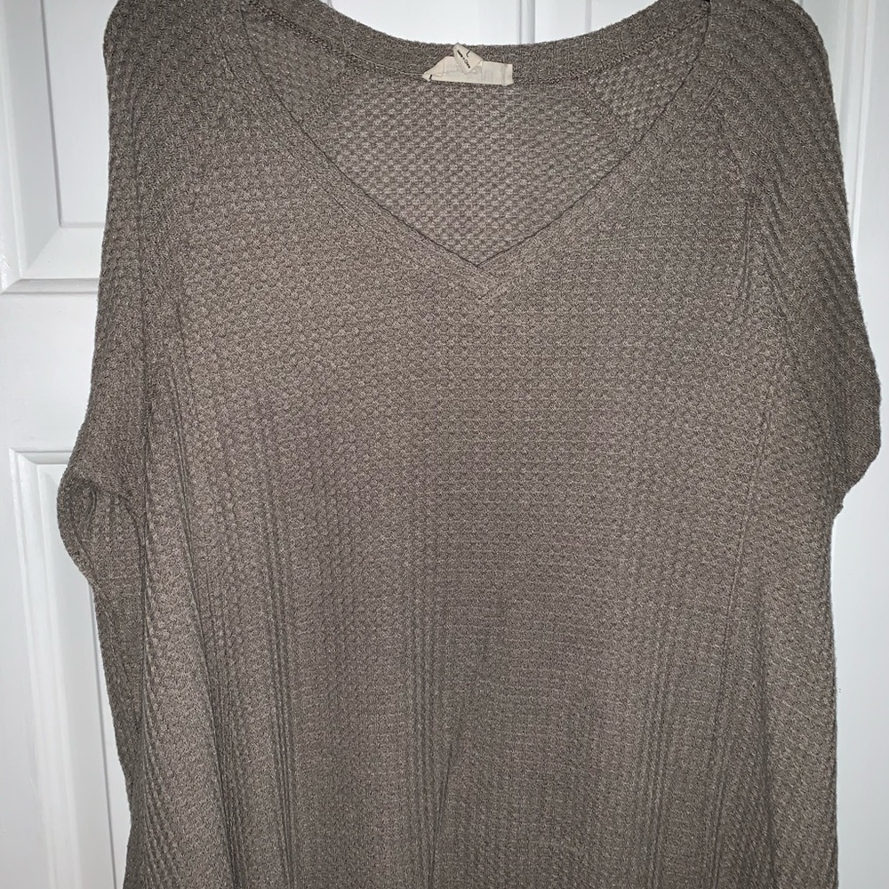 Fashion On Earth Long Sleeve Tunic Top